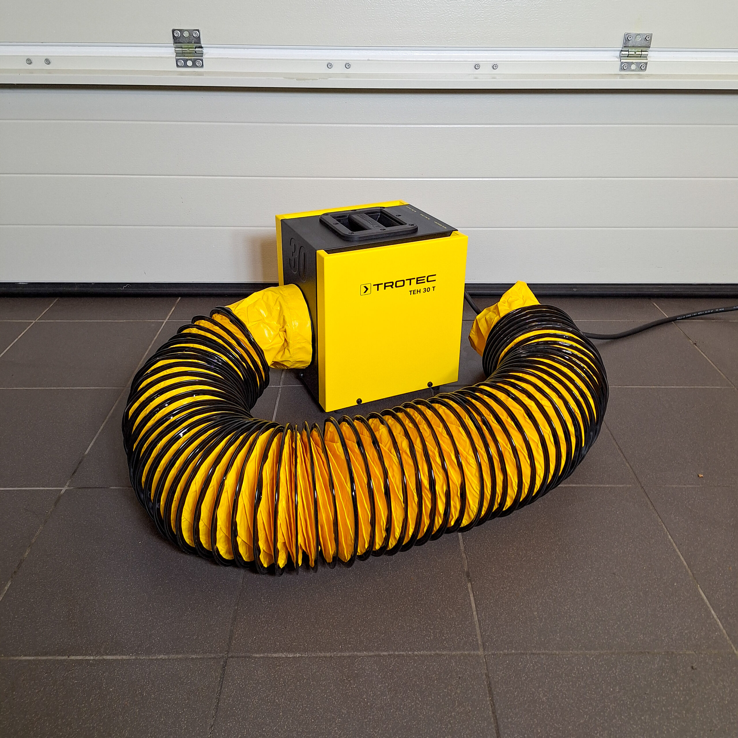 Trotec TEH 30T mit Schlauch